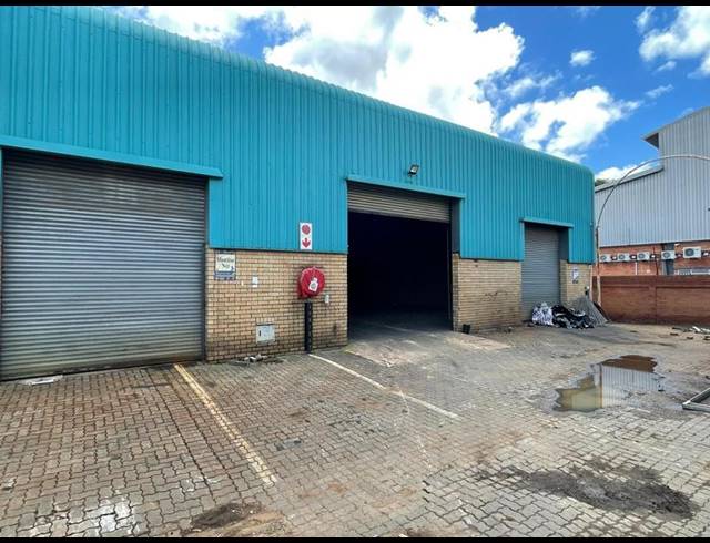 INDUSTRIAL PROPERTY TO RENT IN HENNOPSPARK
